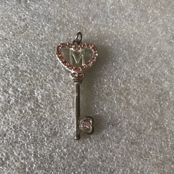 Heart Key Pendant with Pink rhinestone Accents - Picture 2 of 4